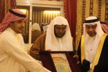 مجمع اللغة العربية على الشبكة العالمية يكرم المهندس زهير علي أزهر ويمنحه العضوية الفخرية